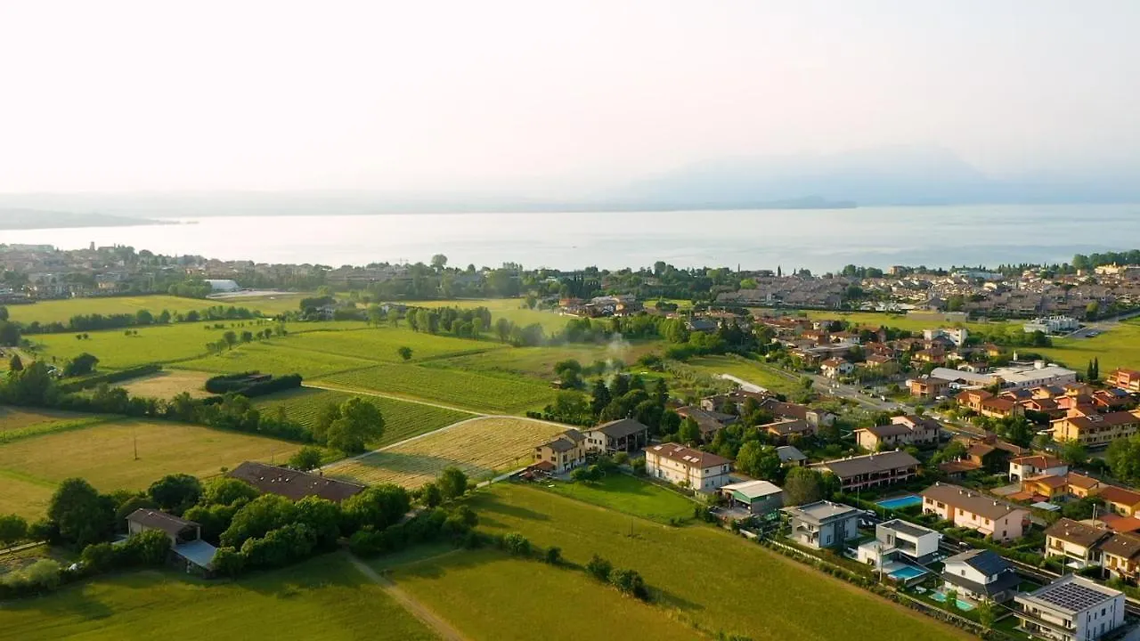 Marali Lake Apartments Di Enrica Bianchera Desenzano del Garda